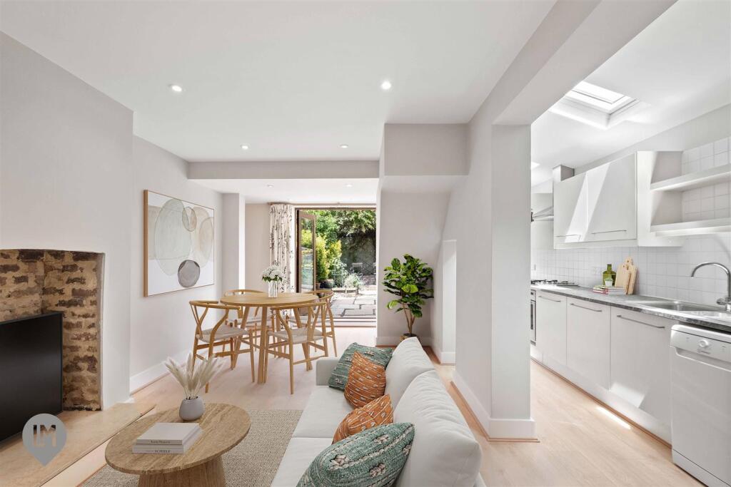 Main image of property: Balvernie Grove, London