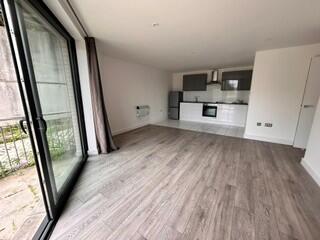 Apartment in Rochester - View 4