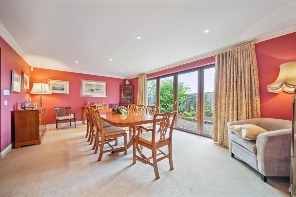 House in Eaglesham, East Renfrewshire - View 4