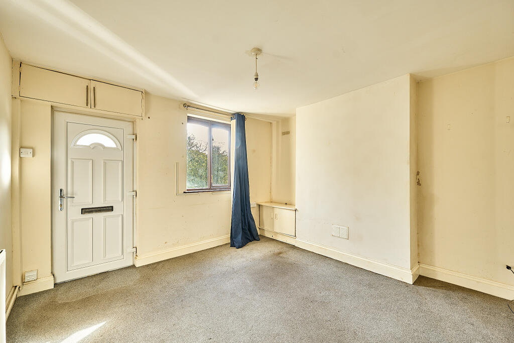 House in Stoke-on-Trent - View 3