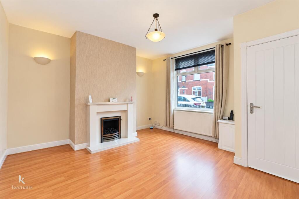 House in Salford, Newtown - View 4