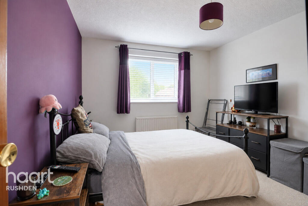 Apartment in Rushden, North Northamptonshire - View 5