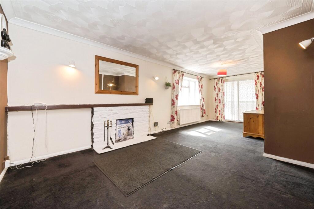 House in Southampton - View 2