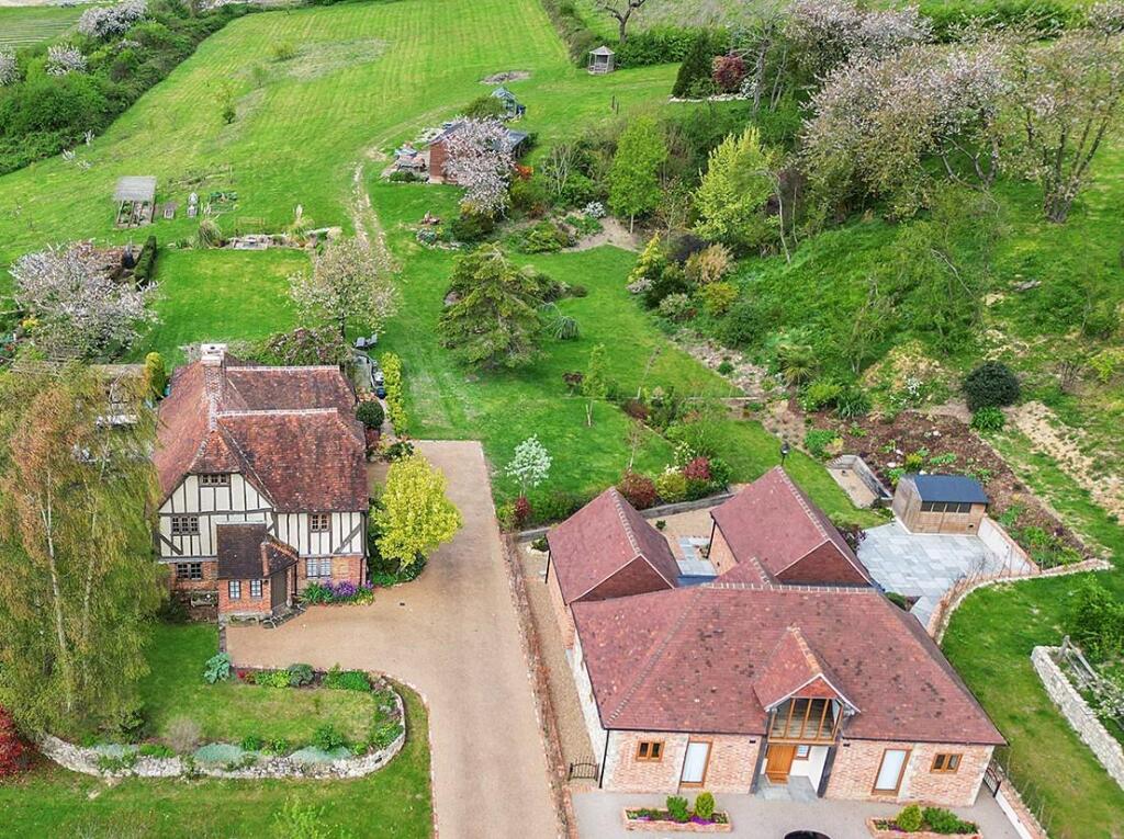 Main image of property: Vanity Lane, Linton