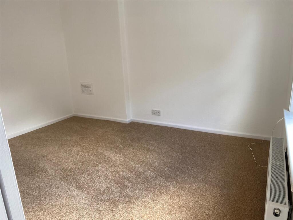House in Dorchester - View 5