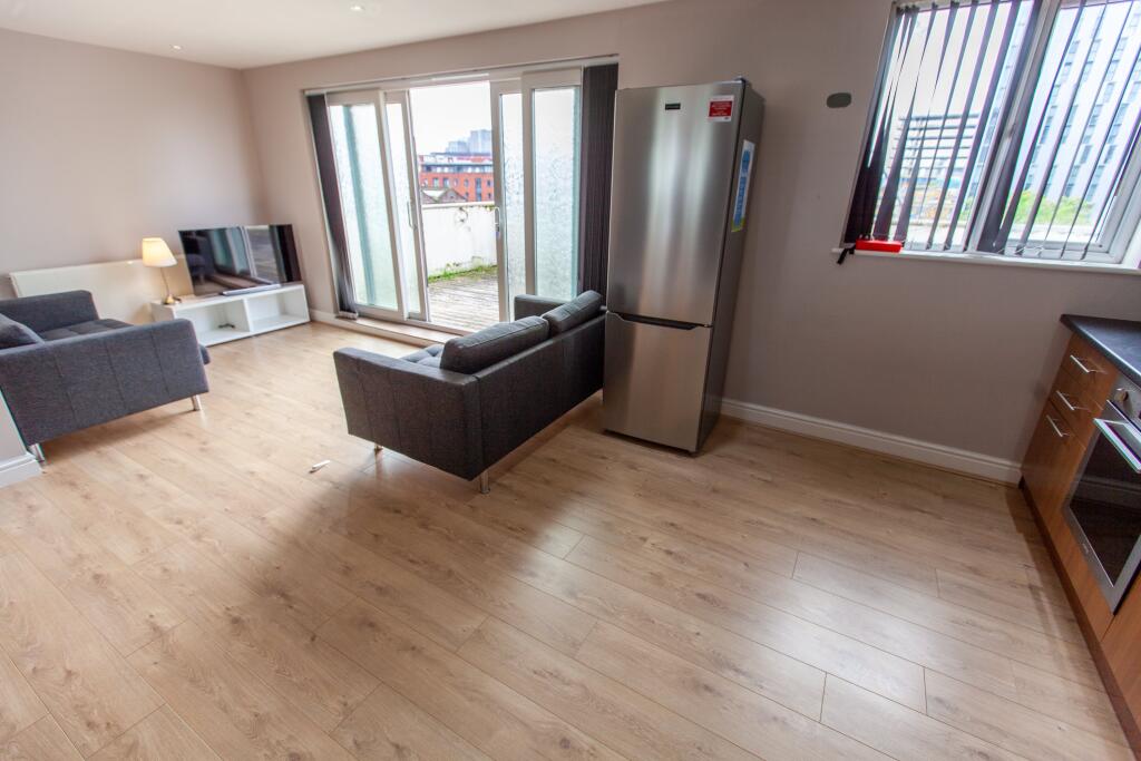 Apartment in Liverpool - View 2