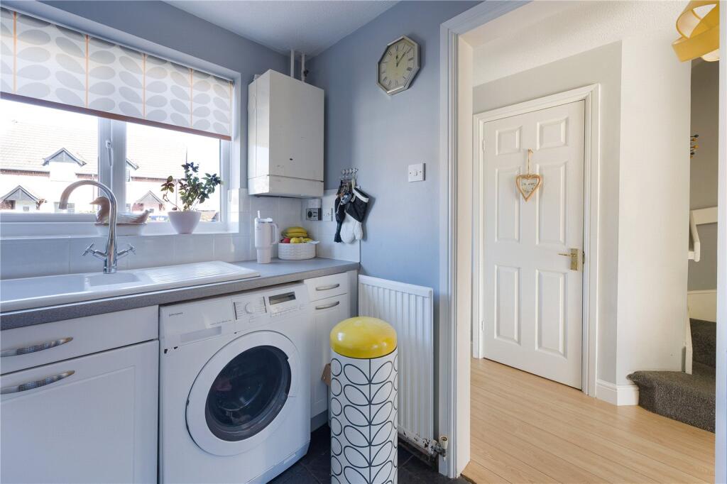 House in North Kesteven, Ruskington - More