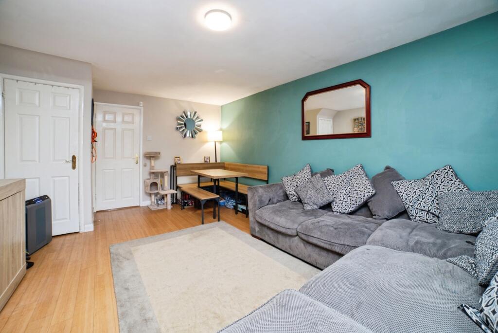 Beechwood Grove, Sutton-in-Ashfield, Nottinghamshire, NG17 - View 3