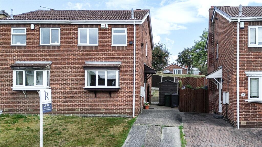 Main image of property: Stonehill Rise, Cudworth, Barnsley, S72