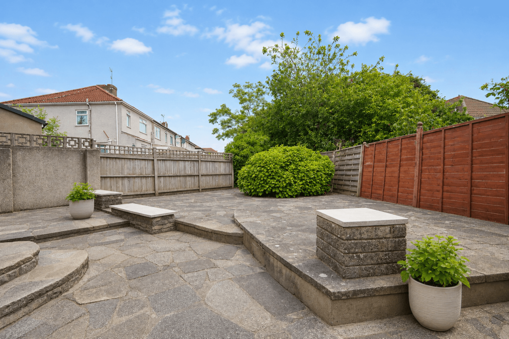 3 bedroom semi-detached house for rent