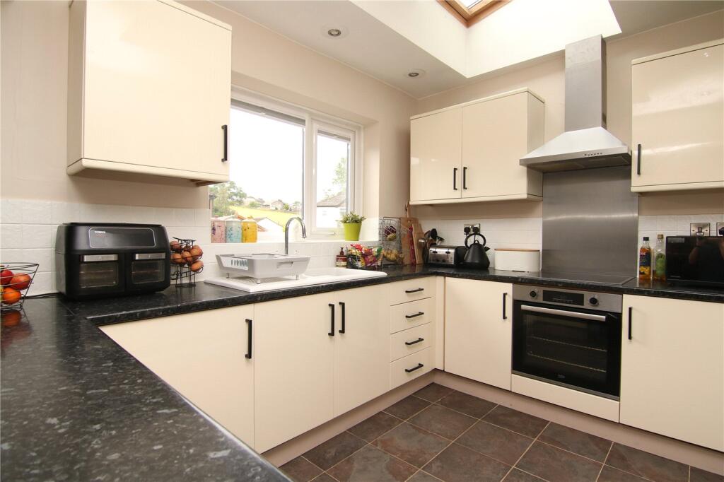House in Bradford, Glusburn and Cross Hills - More