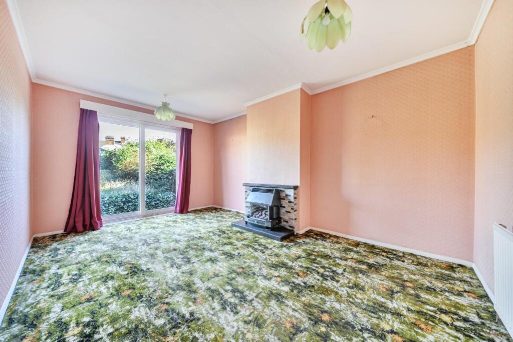 Cooper Road, Snodland photo 4
