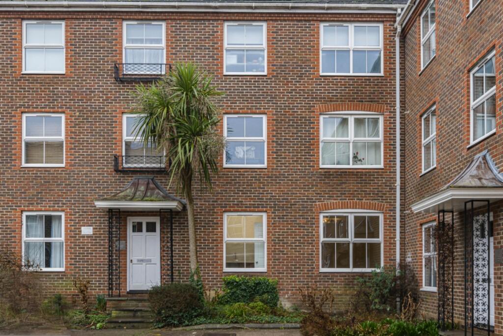 Main image of property: Studio Paxton Rd SE23