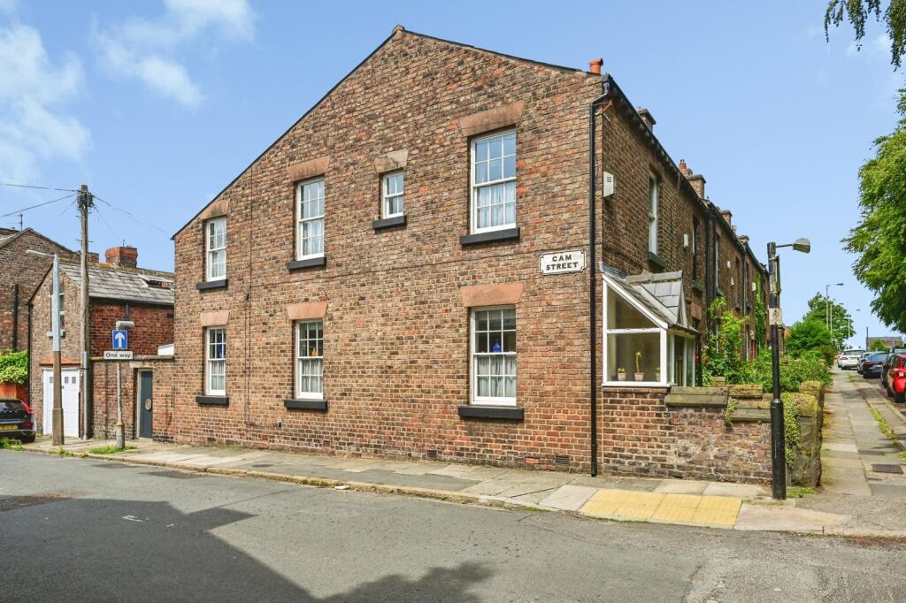 Main image of property: Allerton Road, Woolton, Liverpool, Merseyside, L25