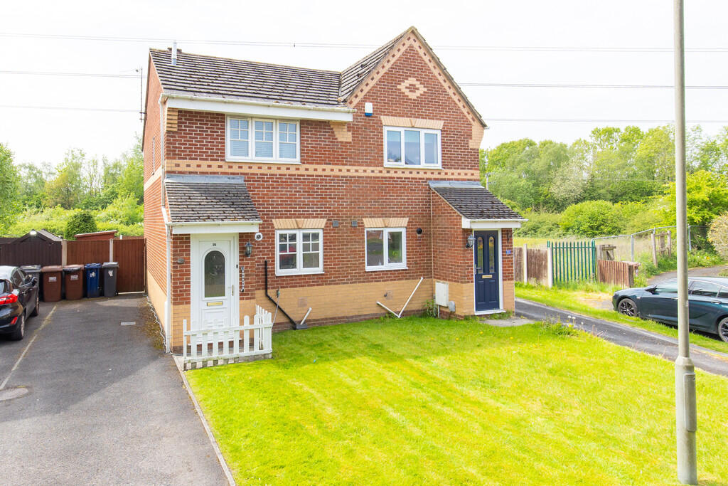 2-bed semi-detached on Woodburn Grove, Penwortham, £165,000