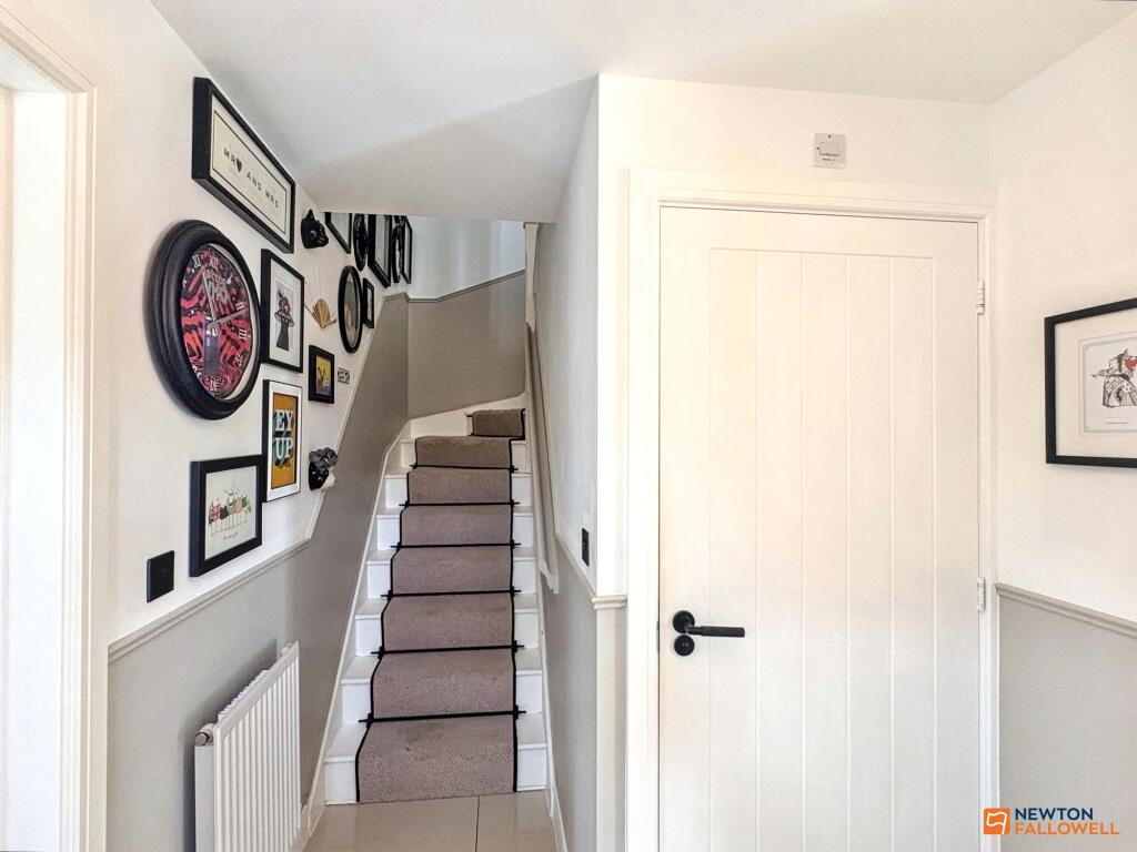 House in North West Leicestershire, Thringstone - More