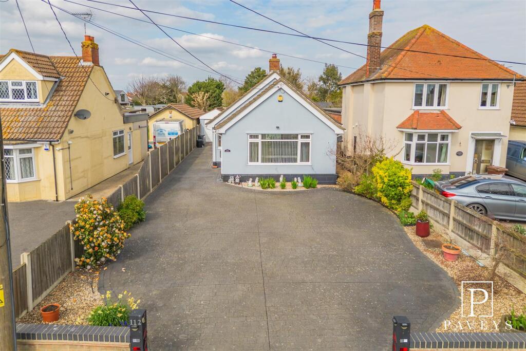 Main image of property: Frinton Road, Kirby Cross, Frinton-On-Sea