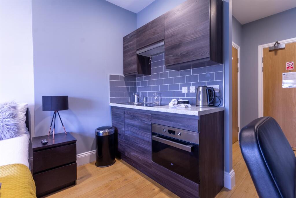 Apartment in Newcastle upon Tyne, Tyne and Wear - More