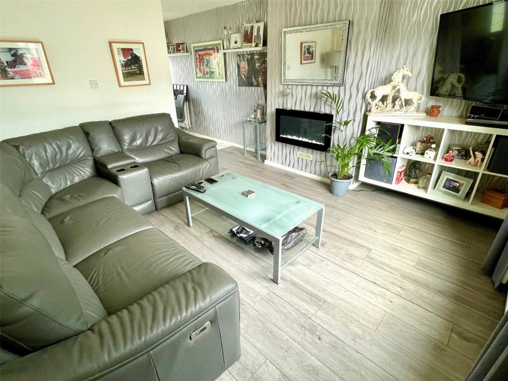 House in Lancaster - View 5