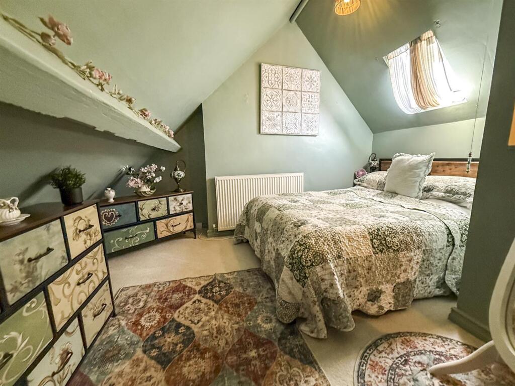 House in Llanrhaeadr-ym-Mochnant - View 5