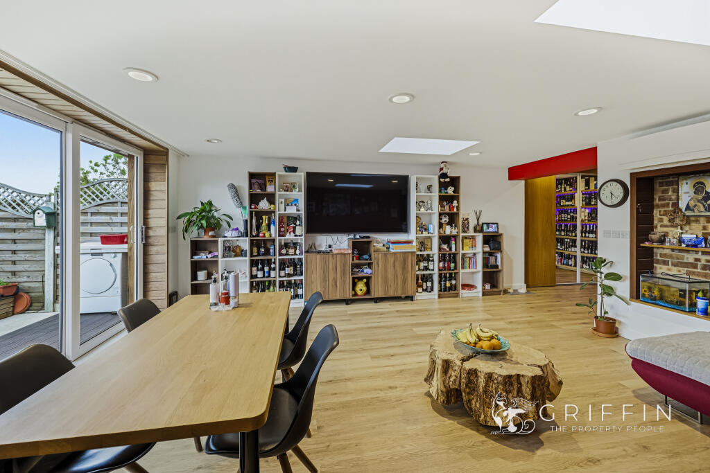 House in Aveley, Essex - More