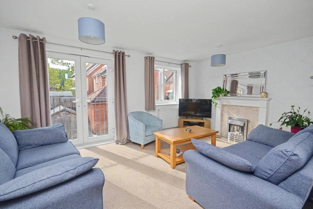House in Salisbury - View 2