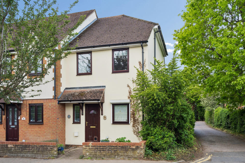 Main image of property: Church Lane, Chalfont St Peter, SL9