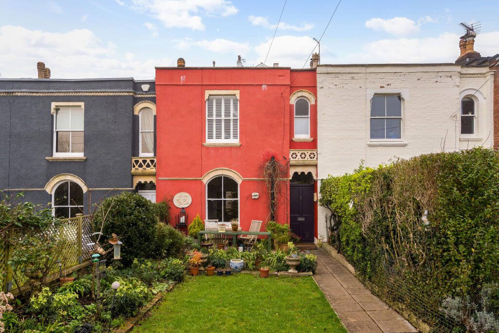 Main image of property: South Terrace, Bristol, BS6