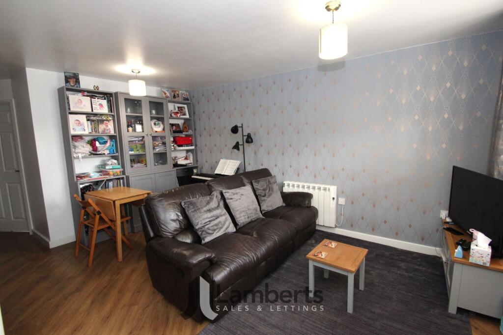 Additional image 15 of High Street, Studley, B80