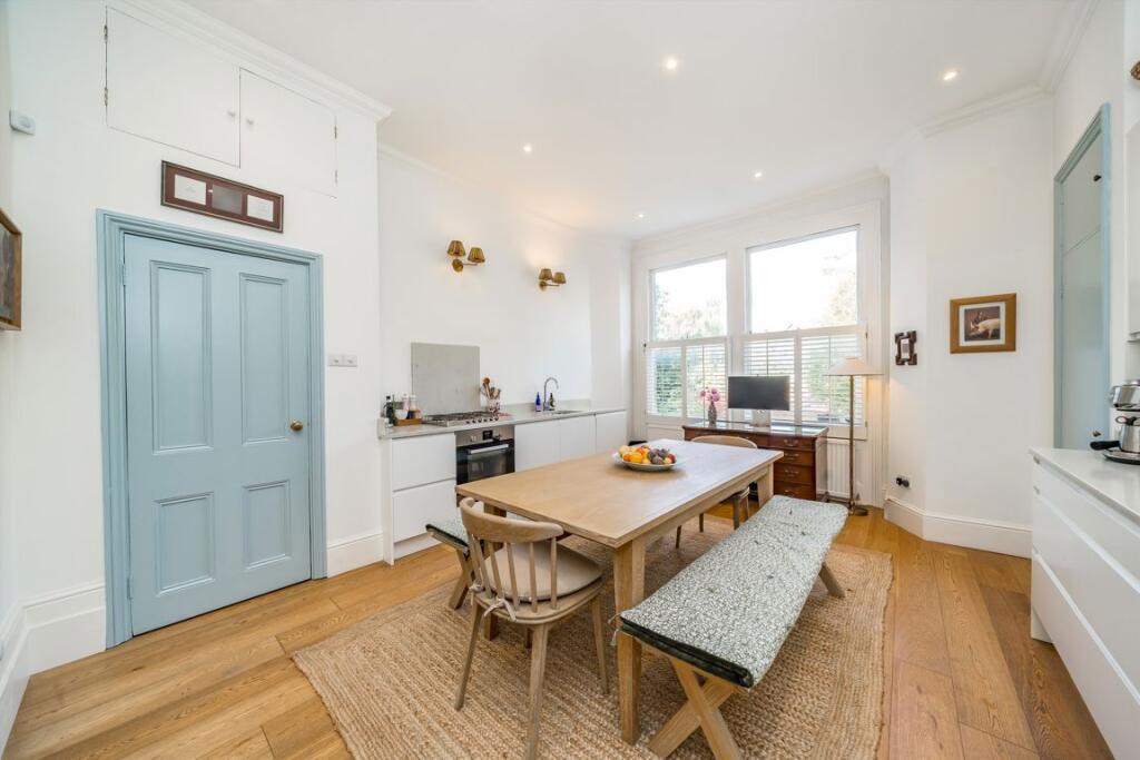 Brondesbury Road, Queen's Park photo 4