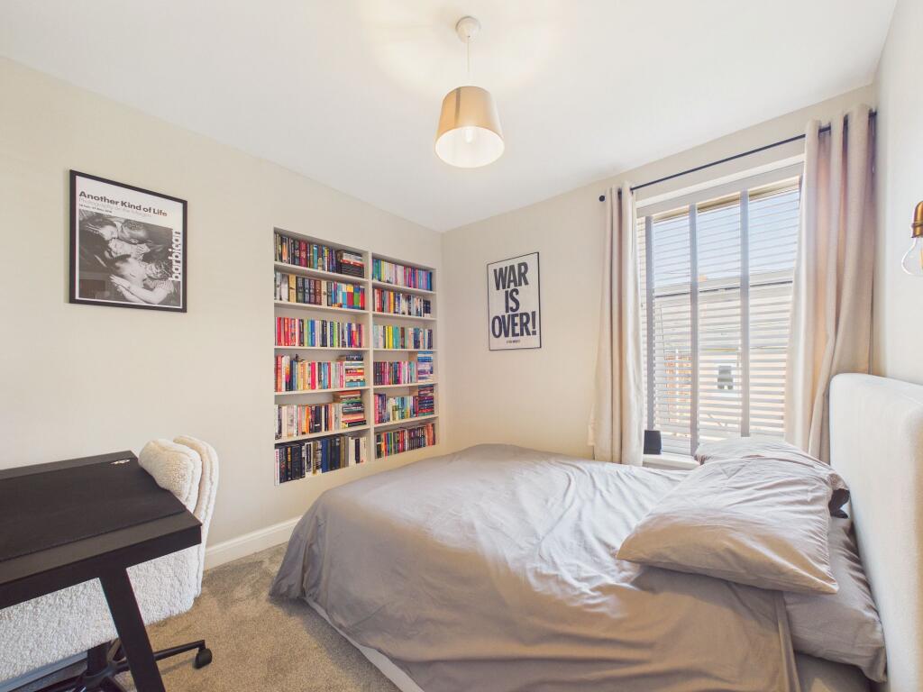 Belmont Terrace, Gateshead, NE9 - More