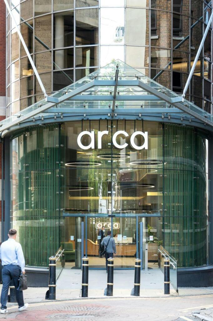 Arca Entrance 1.jpg