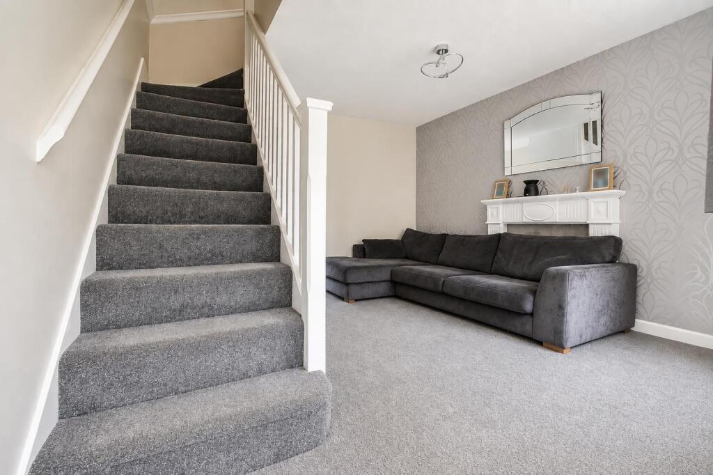 House in Stevenage - View 2