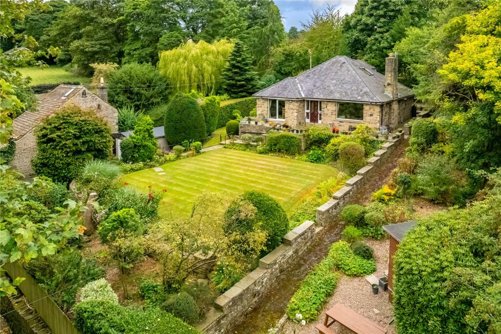 Main image of property: Stoney Bank Lane, Thongsbridge, Holmfirth, HD9