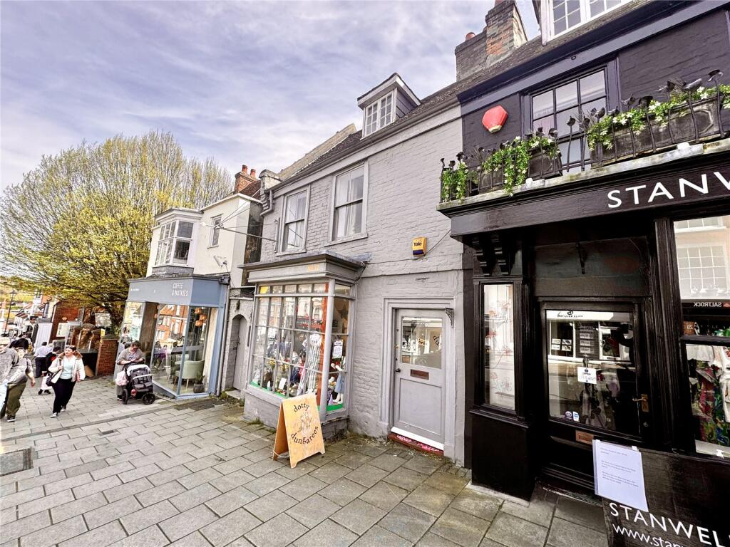 Main image of property: High Street, Lymington, Hampshire, SO41