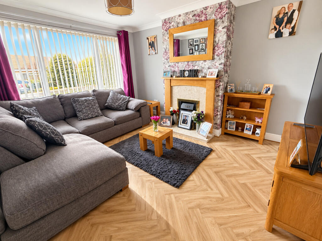 House in Swindon - View 3