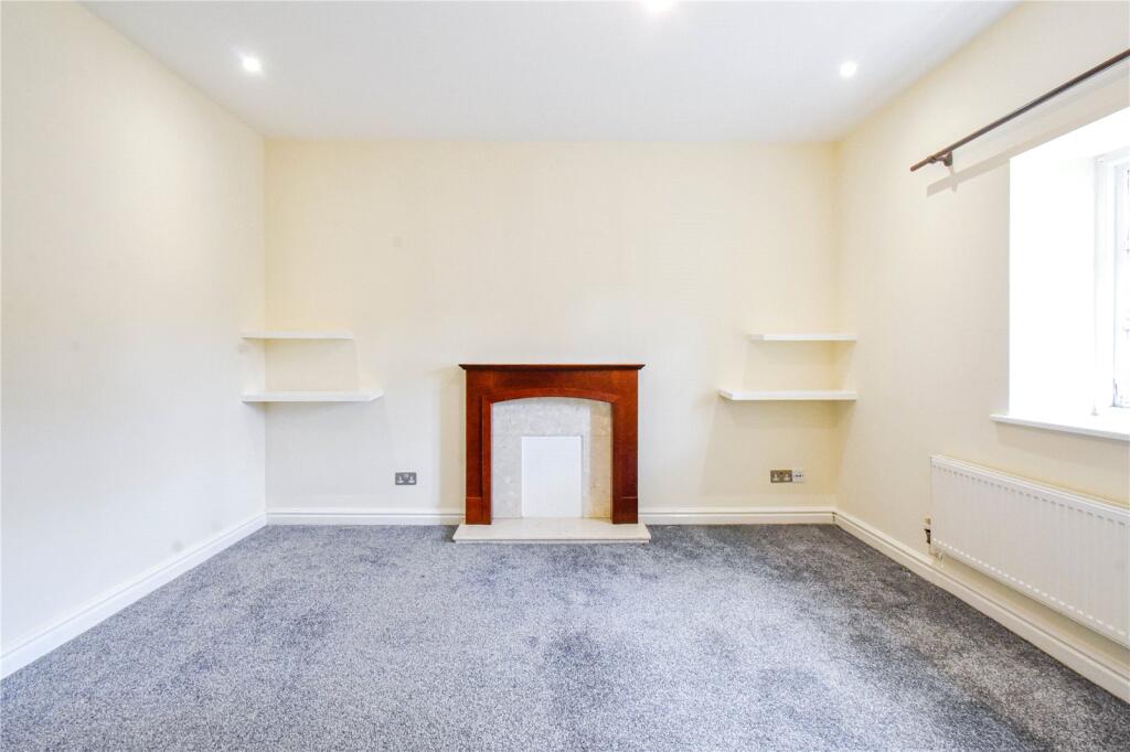 Thomas Wyatt Road, Devizes, Wiltshire, SN10 photo 5