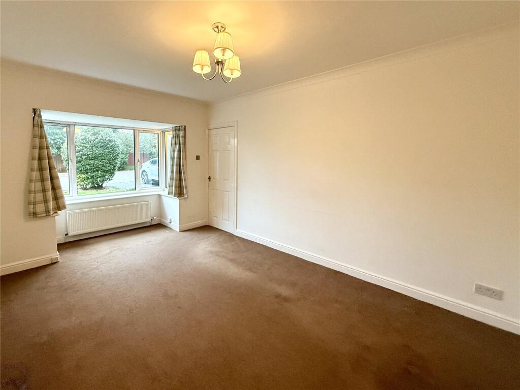 2, Eldons Croft, Ainsdale, PR8 photo 3
