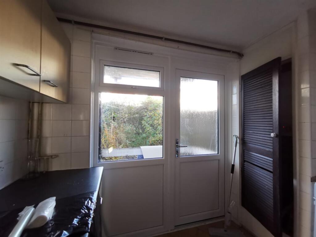 Allen Close, Birmingham photo 3