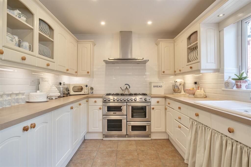 House in Milton Keynes - View 5
