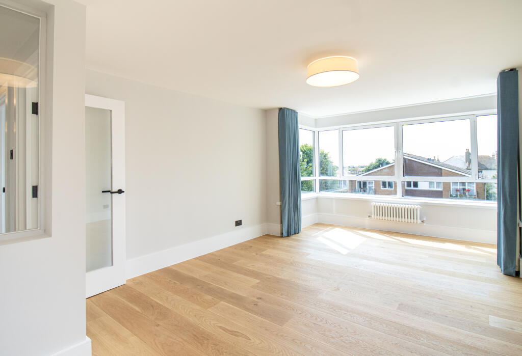 Apartment in Brighton - More