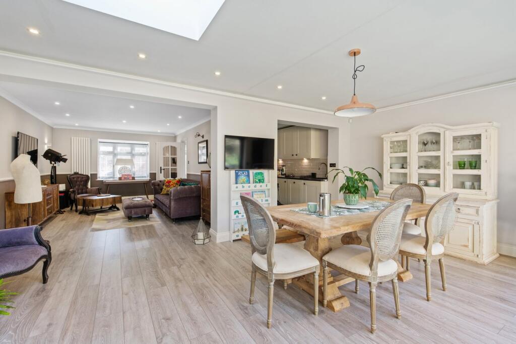 Main image of property: Newland Close, Pinner, HA5