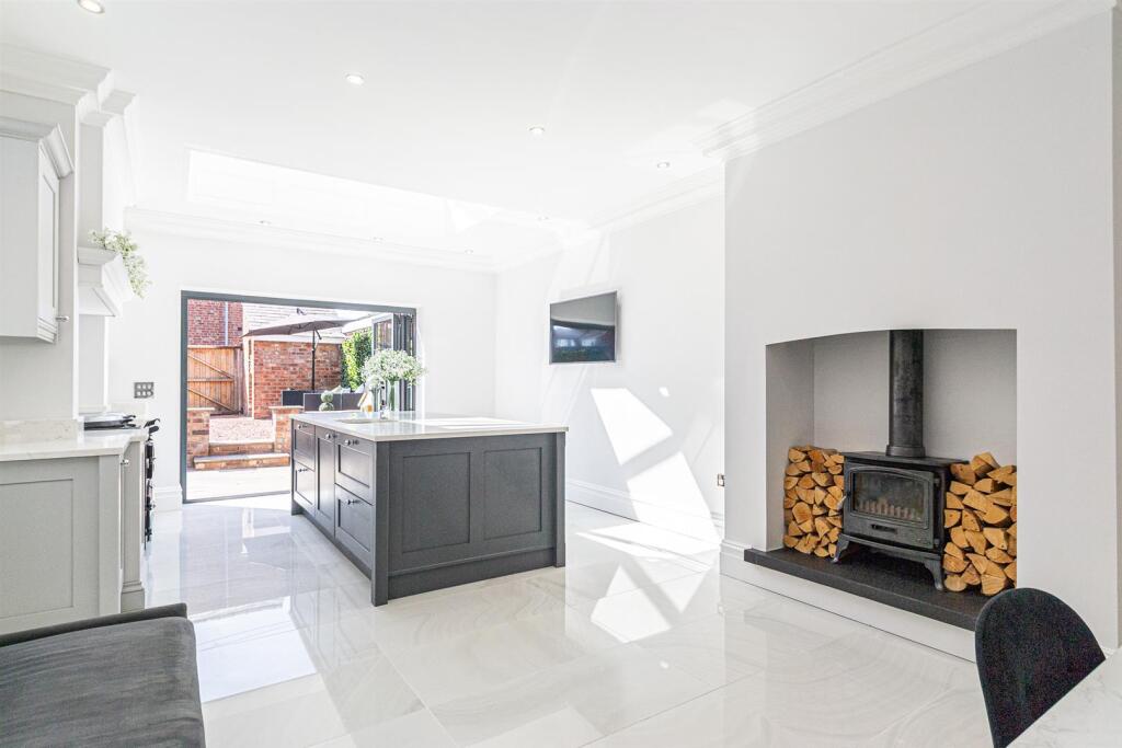 House in Warrington - View 4