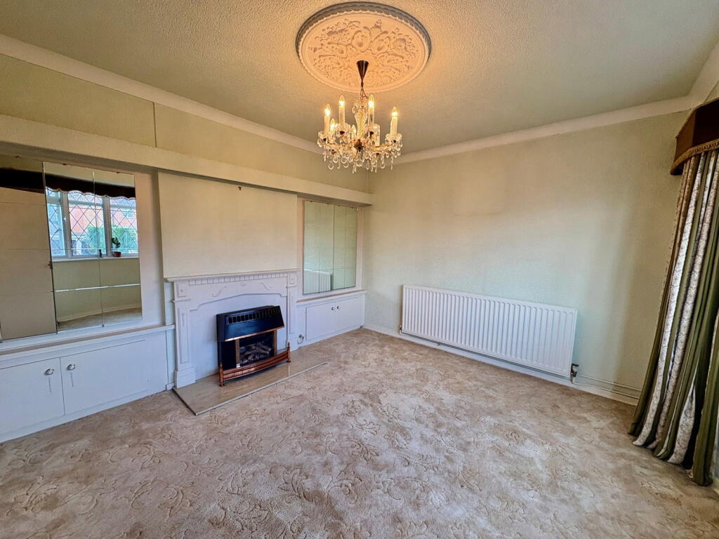 House in Dudley - View 5