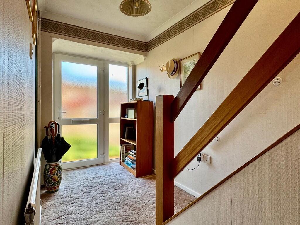 House in Maldon - More