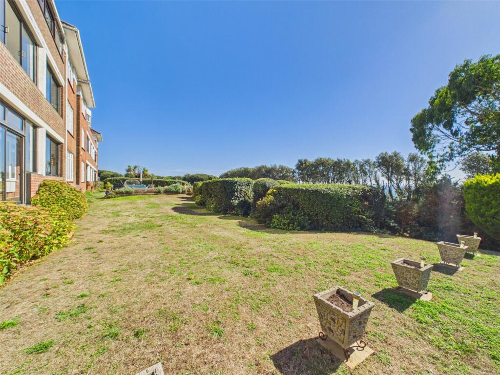 Boscombe Cliff Road, Bournemouth, Dorset, BH5 photo 4