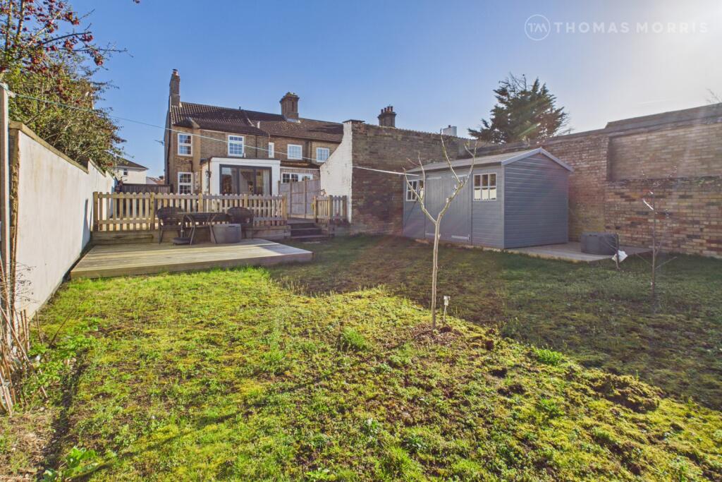 3-bed terraced on Potton Road, Biggleswade, Bedfordshire, SG18, £425,000