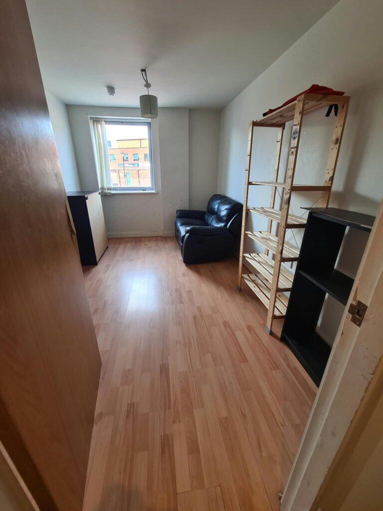 Apartment in Birmingham, Jewellery Quarter - View 4