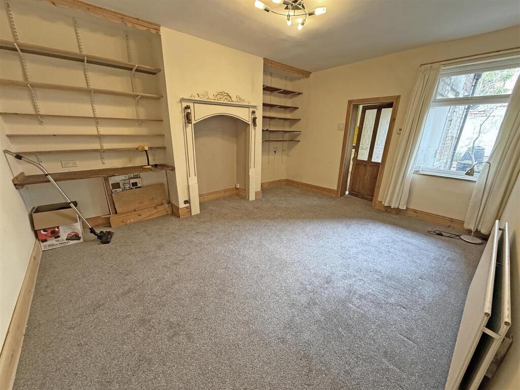 Apartment in North Shields, Preston - View 2