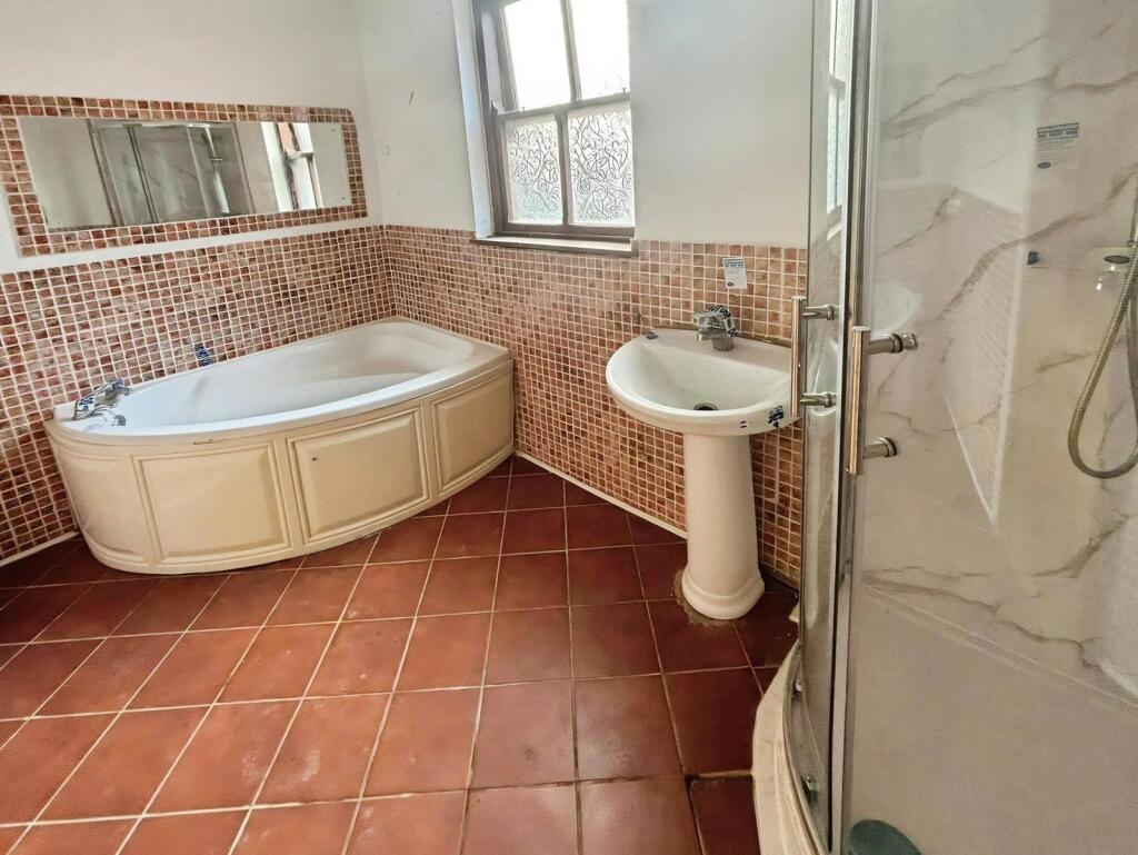 House in Leicester, City of Leicester - View 5